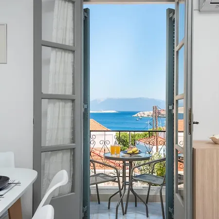 Apartamento Fourlanou House *