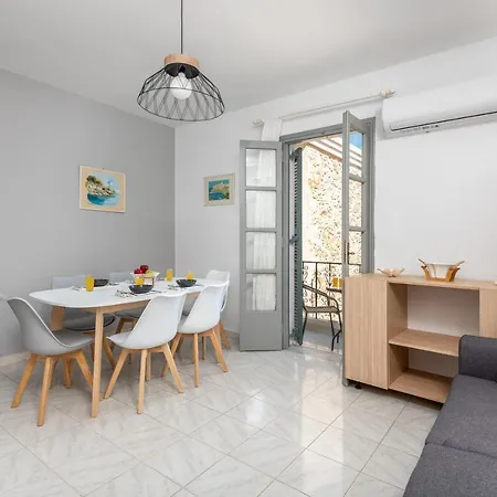 Fourlanou House Lägenhet *