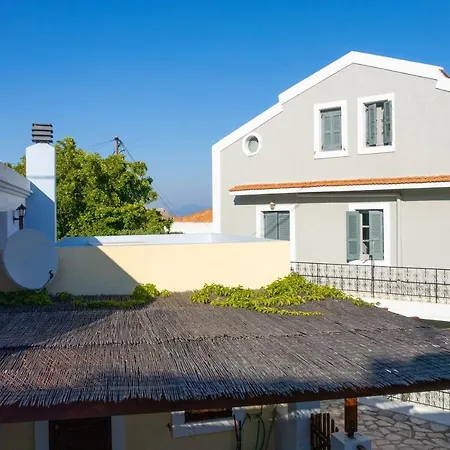 Lägenhet Fourlanou House Chalki Town