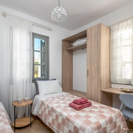 Fourlanou House Lägenhet