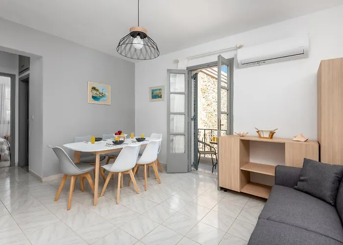 Fourlanou House 아파트 *